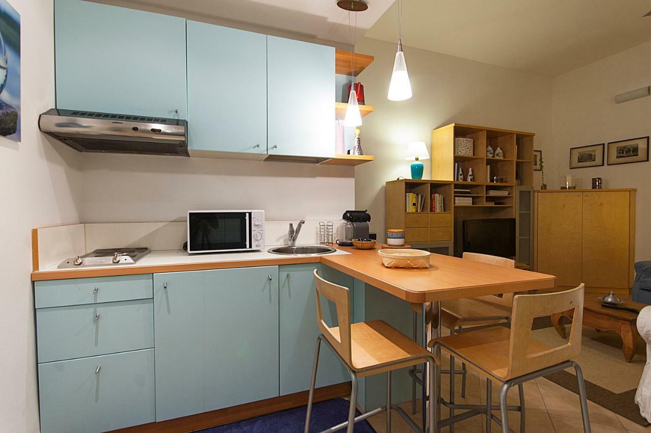 Elegant Apartment In Sant'Ambrogio Milano Eksteriør billede