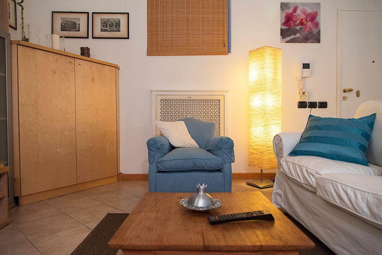 Elegant Apartment In Sant'Ambrogio Milano Eksteriør billede